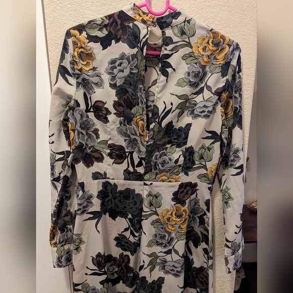 Zara long sleeve - Picture 2 of 3